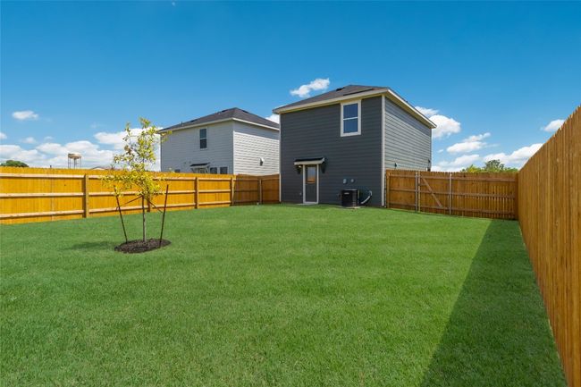 175 Safflower Dr, House other with 3 bedrooms, 3 bathrooms and null parking in Uhland TX | Image 22