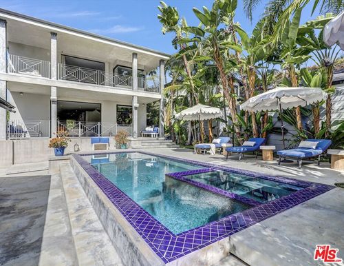 1724 N Sierra Bonita Ave, Los Angeles, CA, 90046-2231 | Card Image