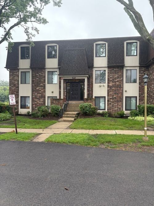 5-835 Waterview Cir, Vernon Hills, IL, 60061-2544 | Card Image