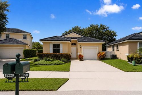15250 Sw 49th Ct, Davie, FL, 33331-2824 | Card Image