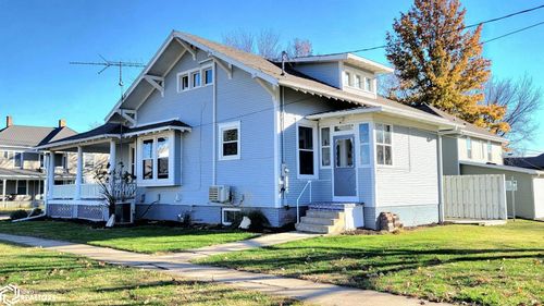 120 N East St, Sigourney, IA, 52591-1705 | Card Image