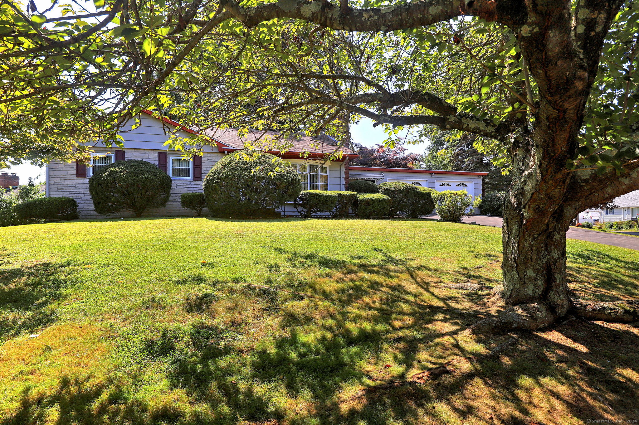 Edward St, West Haven, CT 06516
