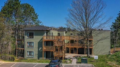 301-29 Deerhurst Tennisview, Huntsville, ON, P1H1A9 | Card Image