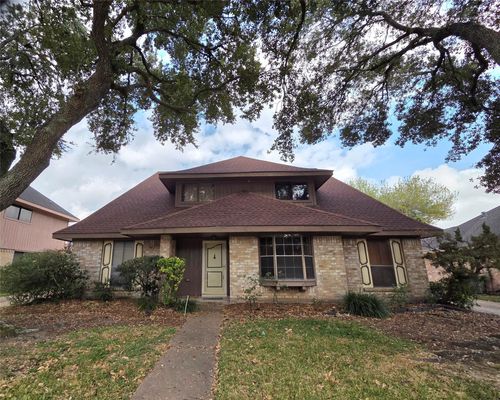 14718 Earlswood Dr, Houston, TX, 77083-5637 | Card Image