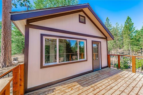 872 Hill Ln, Big Bear Lake, CA, 92315 | Card Image
