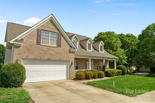 10004 Shetland Ln, Charlotte, NC, 28278-6652 | Card Image