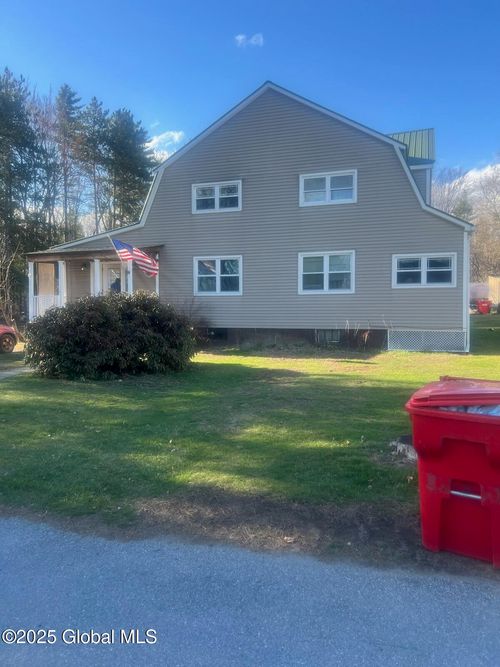 26 Republic St, Mineville, NY, 12956-1457 | Card Image