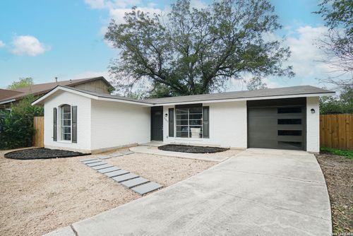 2243 Reel Dr, San Antonio, TX, 78224-2126 | Card Image