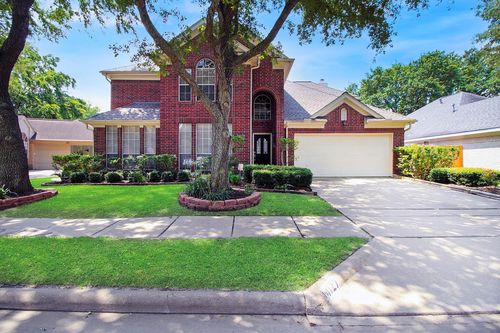 14127 Swallowfield Dr, Houston, TX, 77077-1423 | Card Image