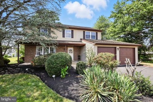 1431 Scarlet Oak Rd, Yardley, PA, 19067-5783 | Card Image