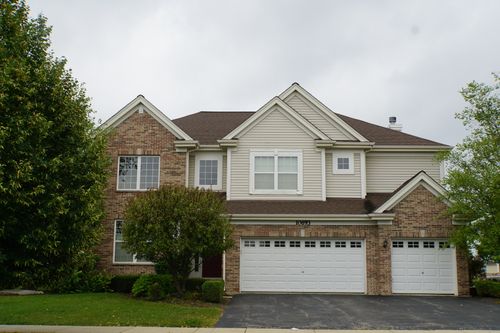 10693 Biltmore Ln, Huntley, IL, 60142-4062 | Card Image