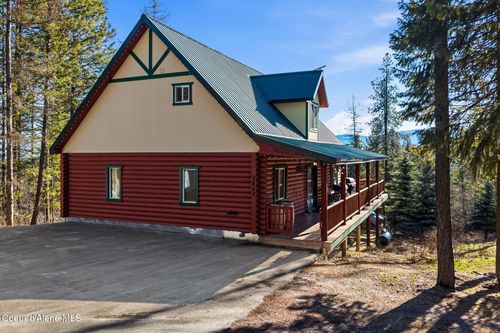5840 Sagle Rd, Sagle, ID, 83860-8820 | Card Image