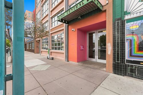 4g-610 Central Ave Se, Albuquerque, NM, 87102-3602 | Card Image