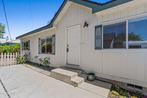 534 Cheney St, Reno, NV, 89502-0914 | Card Image