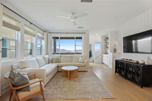 371 Gelding Way, Rancho Mission Viejo, CA, 92694-1922 | Card Image