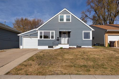 905 Budd Street, Fairmont, MN, 56031 | Card Image