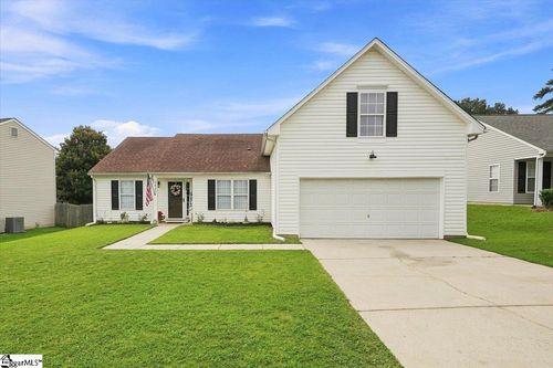 225 Kittiwake Lane, Boiling Springs, SC, 29316 | Card Image