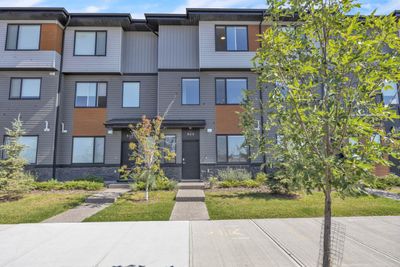 864 Cornerstone Blvd Ne, Townhouse with 4 bedrooms, 2 bathrooms and 2 parking in Calgary AB | Image 2