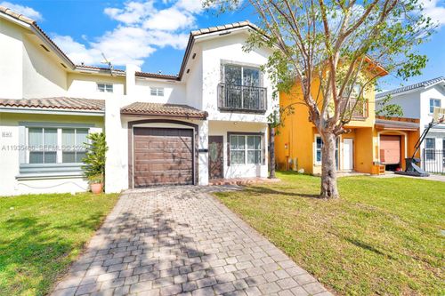 636 Sw 7th Ter, Florida City, FL, 33034-4662 | Card Image