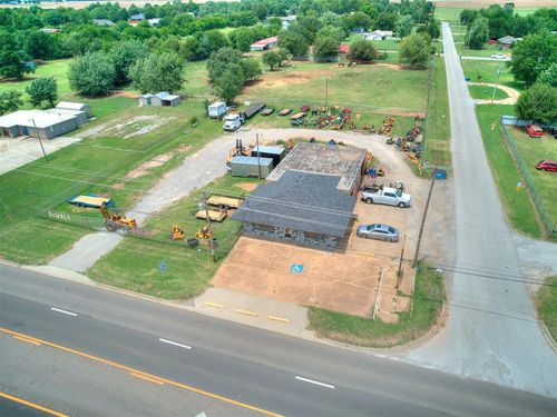 2623 E Highway 37, Tuttle, OK, 73089-8412 | Card Image
