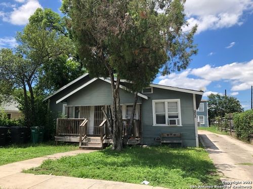3-905 W Lynwood Ave, San Antonio, TX, 78201-5491 | Card Image