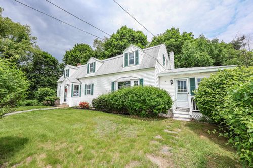 20 Beaudoin St, Bedford, NH, 03110-6700 | Card Image