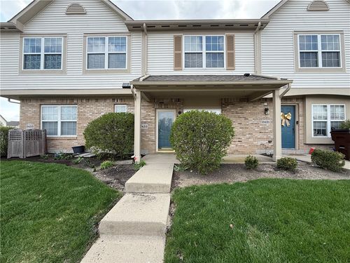 2433 Cabbage Key Dr, Miamisburg, OH, 45342-8812 | Card Image