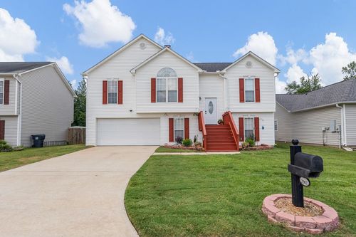 2901 Dotti Dr, Phenix City, AL, 36870-8662 | Card Image