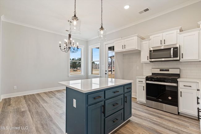 26-Kitchen | Image 6