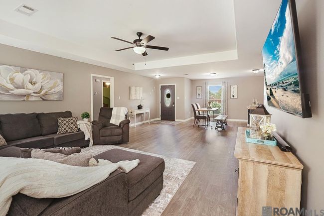 1101 Point Andrew Dr, House other with 3 bedrooms, 2 bathrooms and 2 parking in Gonzales LA | Image 8