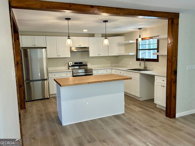 41 Baker Rd, House other with 3 bedrooms, 2 bathrooms and 4 parking in Royston GA | Image 4