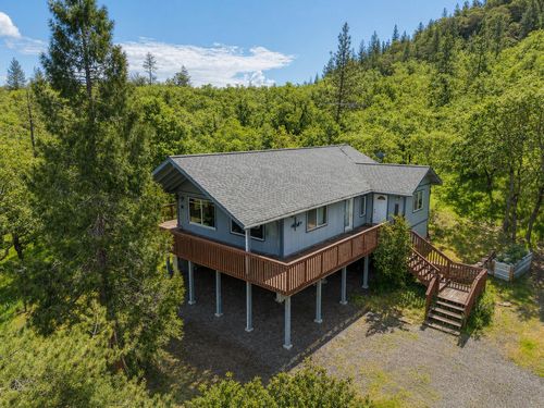 37 Firehouse Lane, Shady Cove, OR, 97539 | Card Image