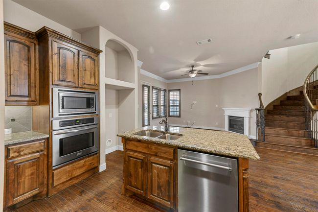 100 Prewit St, Townhouse with 3 bedrooms, 3 bathrooms and null parking in Keller TX | Image 18