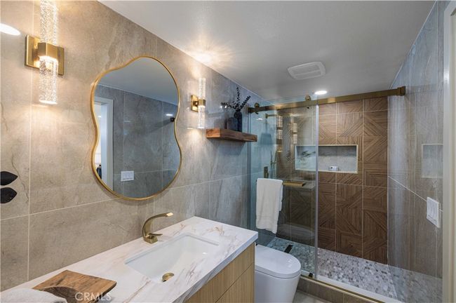 9792 La Arena Cir, House other with 3 bedrooms, 3 bathrooms and 2 parking in Fountain Valley CA | Image 29