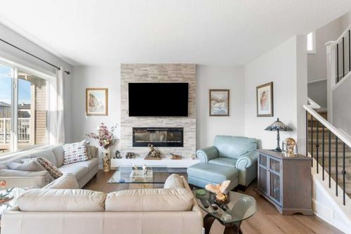 973 Midtown Ave Sw, Airdrie, AB, T4B4V7 | Card Image