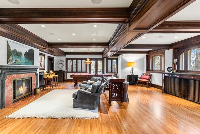 2427 E Lake Of The Isles Pkwy, House other with 4 bedrooms, 8 bathrooms and null parking in Minneapolis MN | Image 20