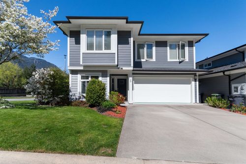 10-63650 Flood Hope Rd, Hope, BC, V0X1L2 | Card Image