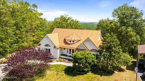 286 Bobcat Trl, Caryville, TN, 37714-4368 | Card Image