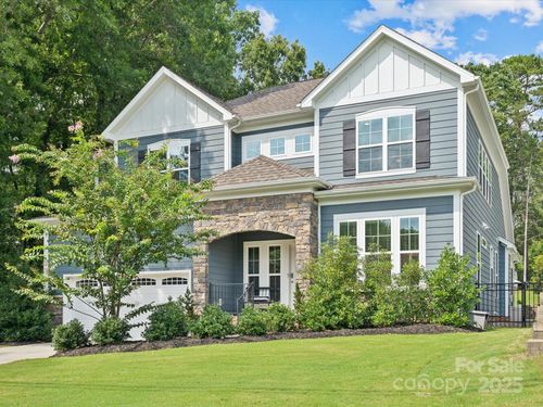 6931 Providence Ln W, Charlotte, NC, 28226-7751 | Card Image