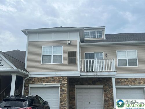 424 Waterford Ter, Williams Twp, PA, 18042-6967 | Card Image