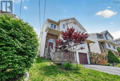 38 Evans Ave, Halifax, NS, B3M1C2 | Card Image