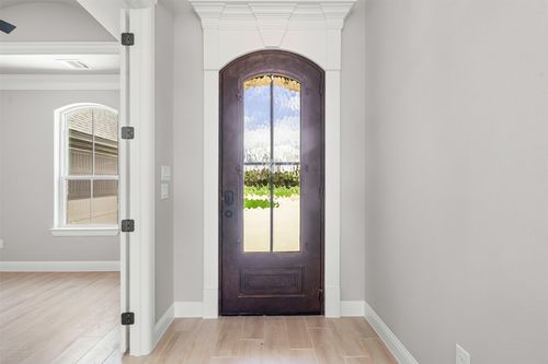 2172 Middlewood Cir, Granbury, TX, 76049-4340 | Card Image