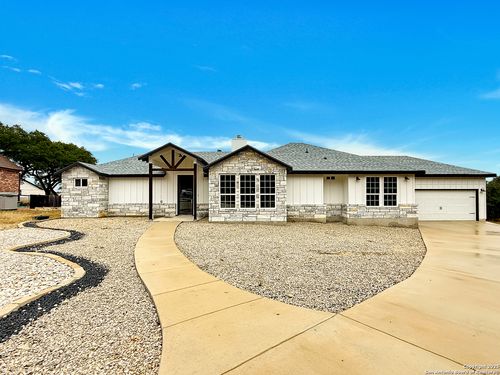107 S Lon Price, Blanco, TX, 78606-4432 | Card Image