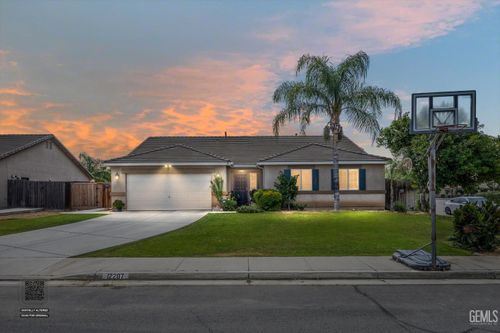 12207 Quiet Pasture Dr, Bakersfield, CA, 93312-6755 | Card Image