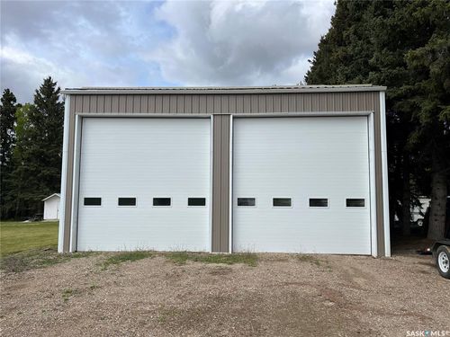 63 Cerfeuillet Ave, Leoville, SK, S0J1N0 | Card Image