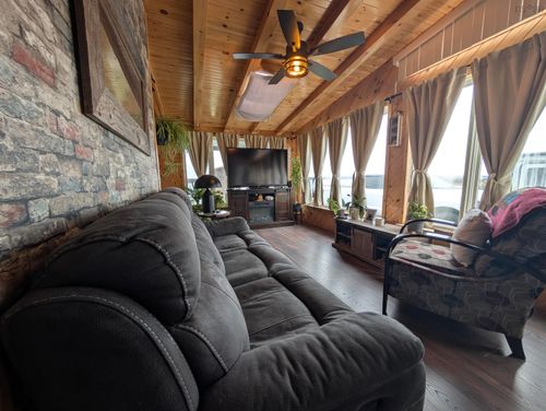 637 Highway 335, West Pubnico, NS, B0W3S0 | Card Image