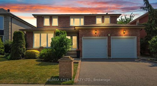 25 Smithy St, Markham, ON, L3P6N1 | Card Image