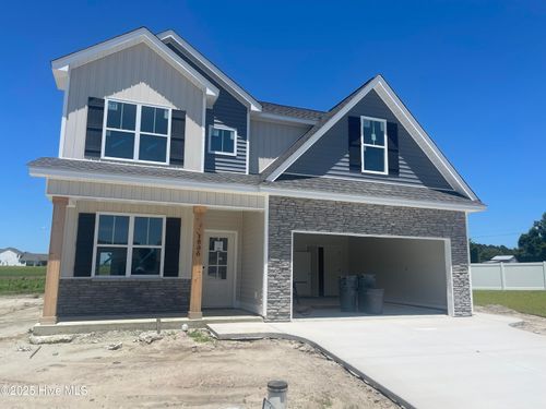 1035 Seven Iron Drive, Ayden, NC, 28513 | Card Image