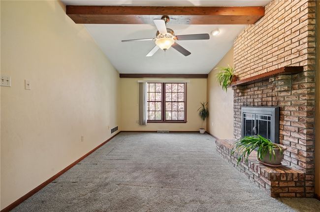 201 Cameron Dr, House other with 3 bedrooms, 3 bathrooms and 2 parking in Irwin PA | Image 13