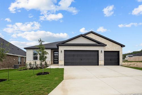 147 Highland Park, Castroville, TX, 78009-2325 | Card Image